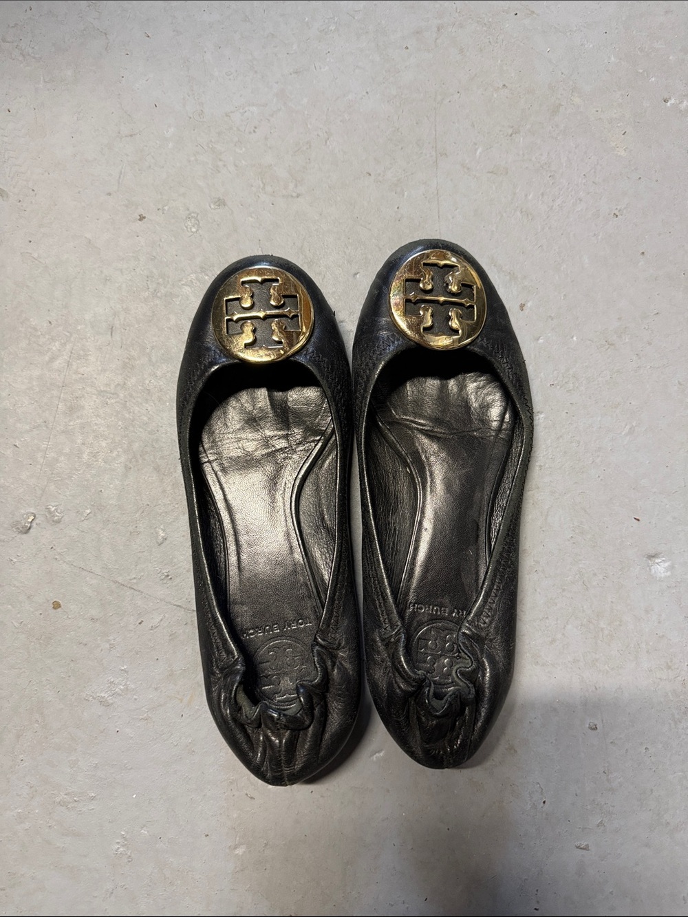 Tory Burch Black Leather Ballet Flats with Gold Logo Emblem